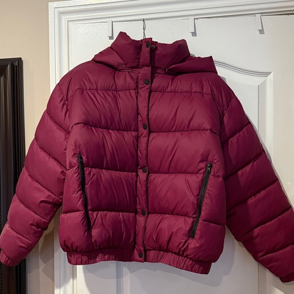 ALO Yoga Maroon Puffer Jacket-L - Picture 1 of 6
